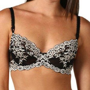 Wacoal Embrace Lace Underwire Bra Black/White